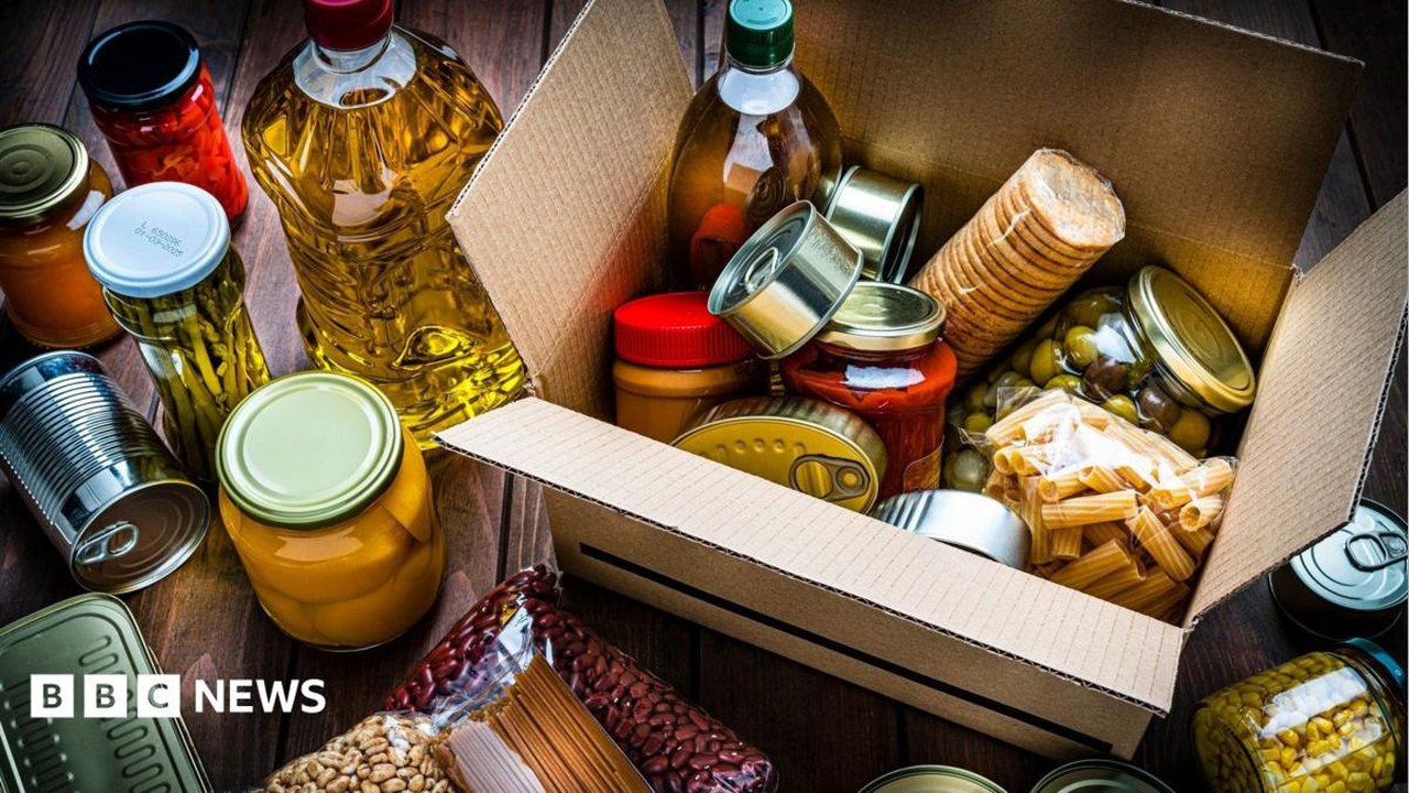 UK Retailers Report Surge in Emergency Supplies Following Government Preparedness Campaign — article featured image