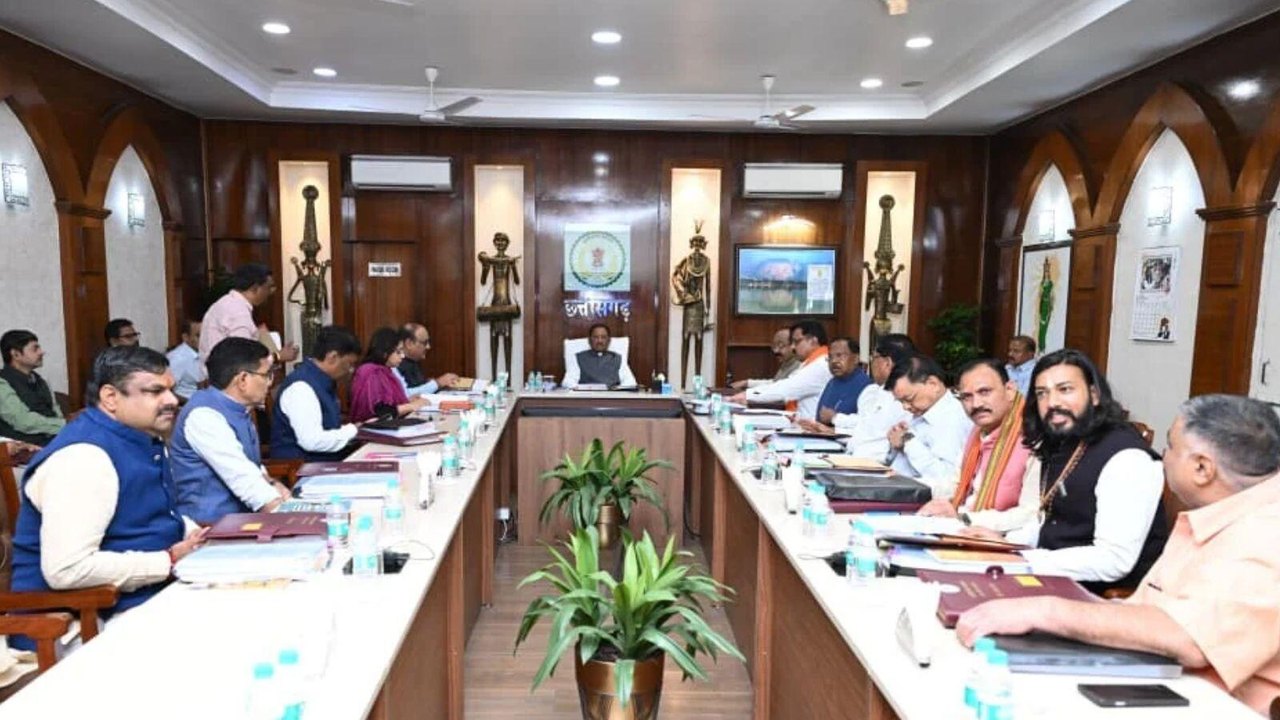 Chhattisgarh Government Approves 19 Major Decisions, Setting Paddy Procurement Date and Electricity Subsidy Extension