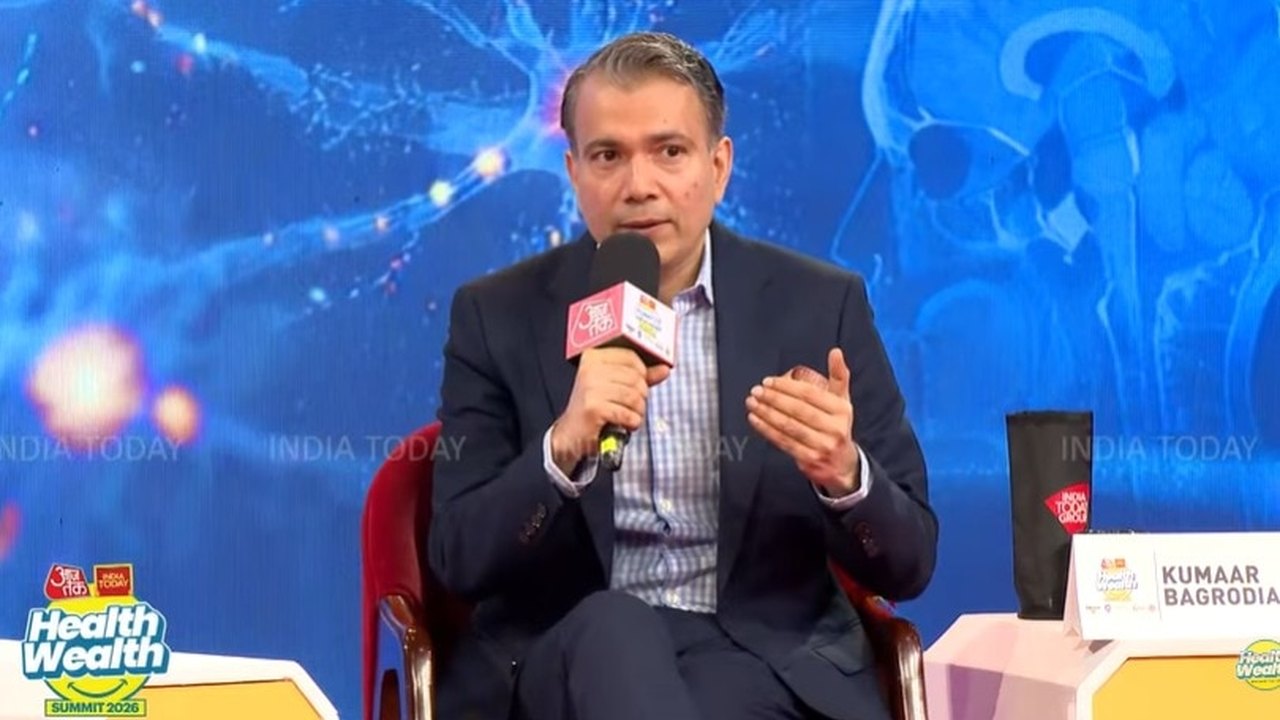 Neuroscientist Explains How Small Daily Habits Shape Brain Health and Sleep