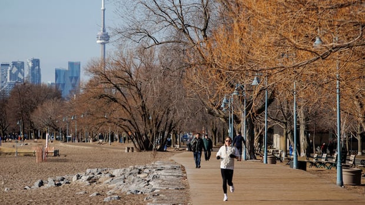 What Canadians Can Expect from the Developing 'Super' El Niño This Winter
