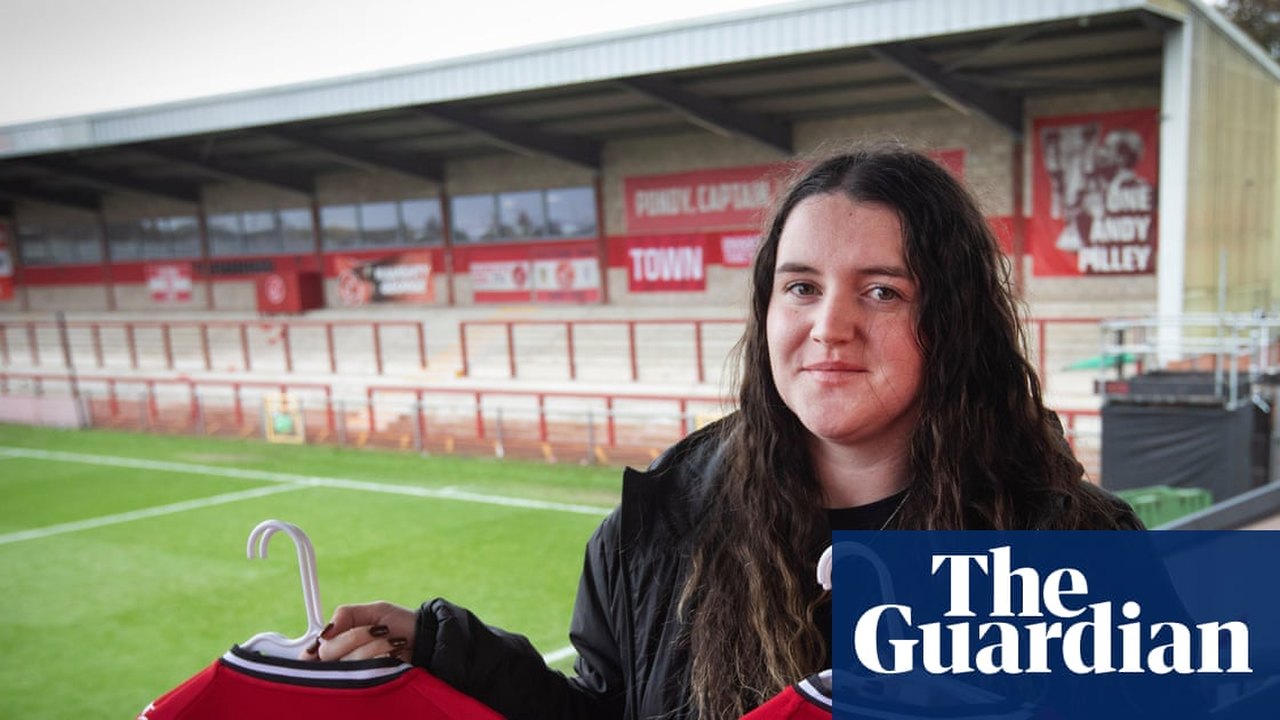 Fleetwood Town Revels in Fairytale Carabao Cup Victory Over Arsenal