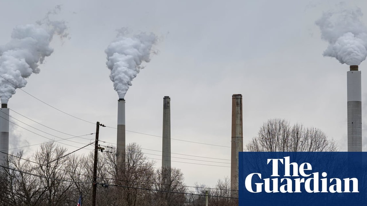 UN Emissions Report: Narrowing the Window to Limit Global Temperature Overshoot — article featured image