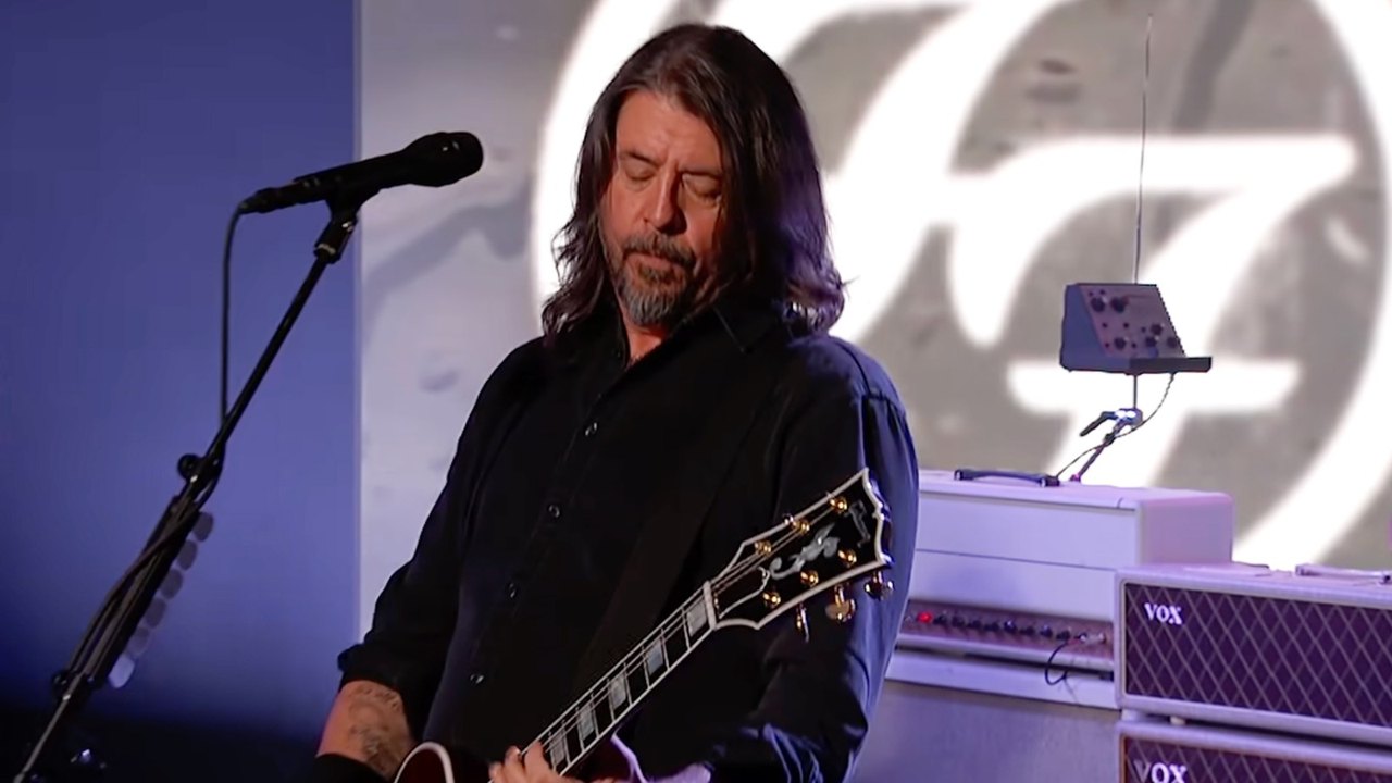 Foo Fighters Debut New Song “Window” on Jimmy Kimmel Live and Reflect on Taylor Hawkins’ Legacy — article featured image