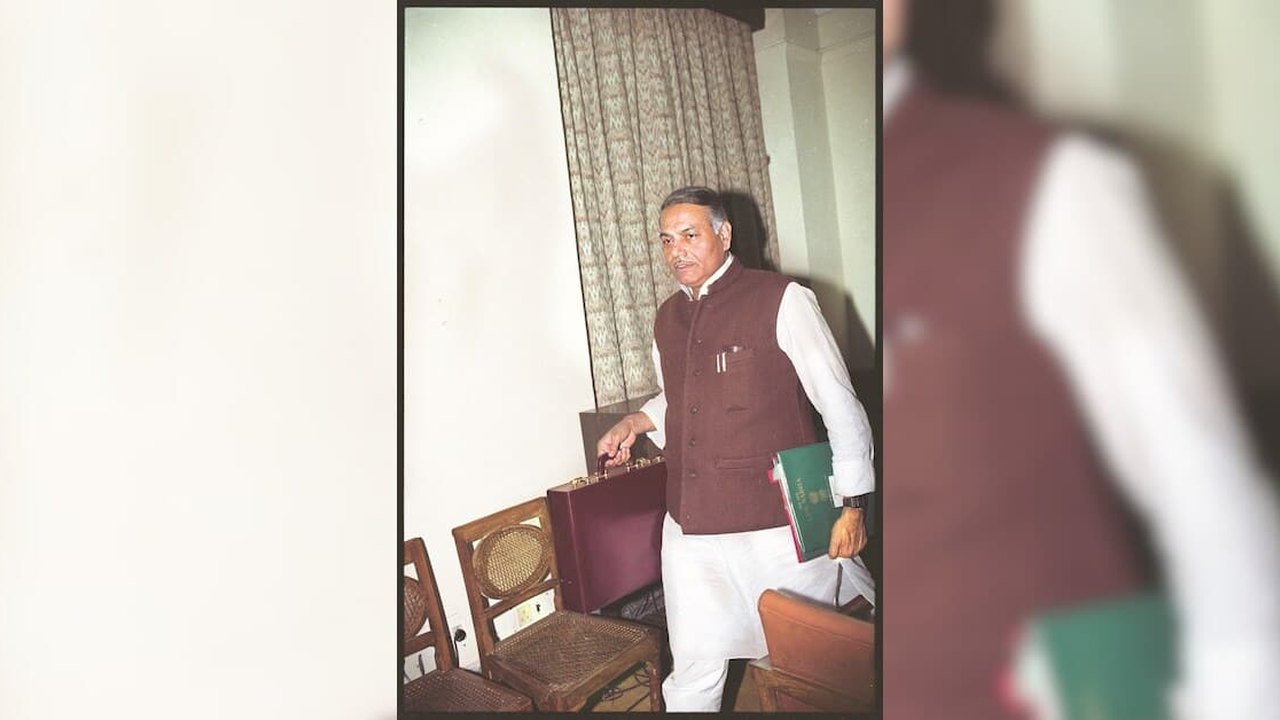 Yashwant Sinha Discusses Pre-1991 Economic Precursors and Policy Perspectives