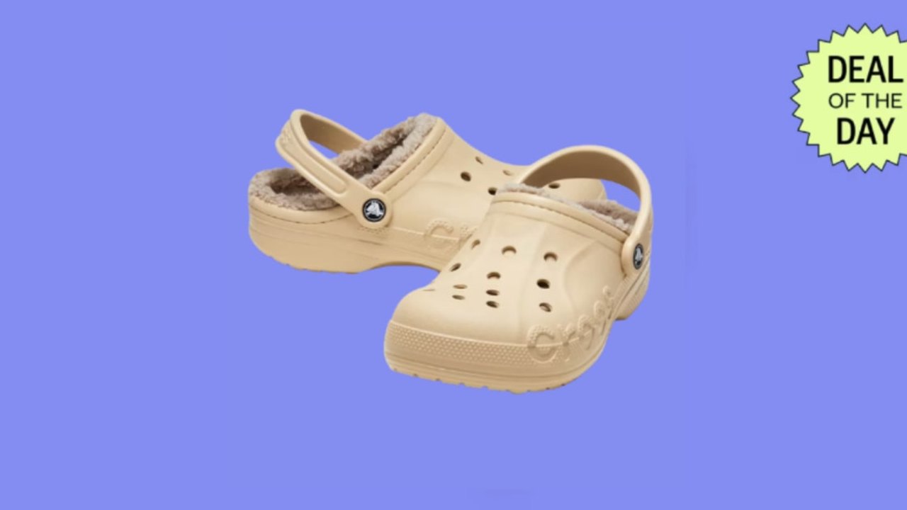 Walmart Offers 50% Discount on Fleece-Lined Crocs Baya Clogs — article featured image
